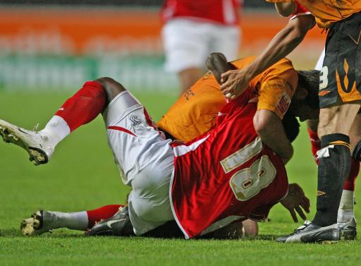  Manchester City轮换阵容仍轻取 Aston Villa  