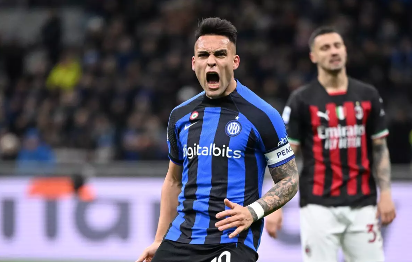  米兰德比战平保持悬念  